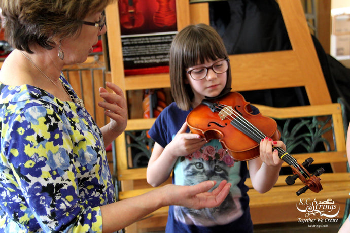 Address Upper Back Pain Before Buying a New Shoulder and Chin Rest